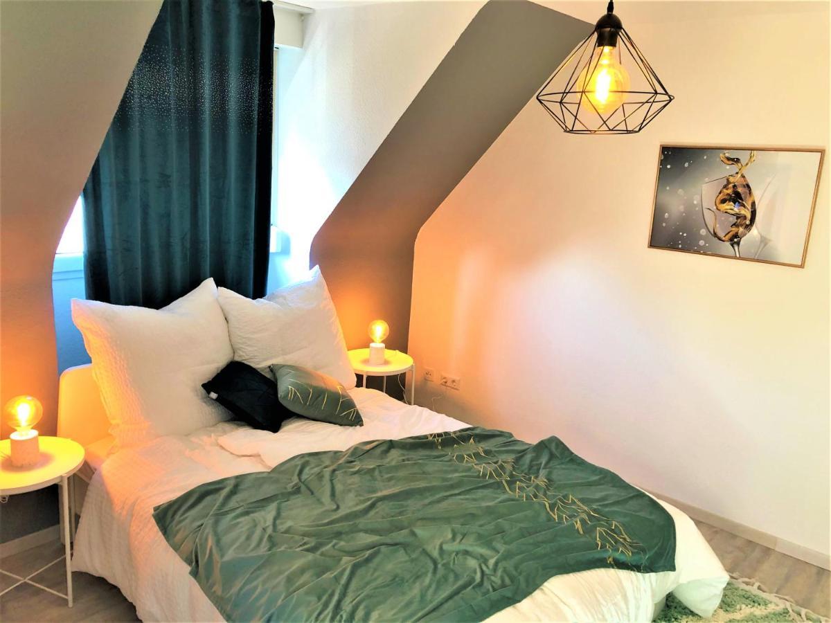 Central-Modern, The Fine Wine Near Mtu By Lakescape Fewos Friedrichshafen Bagian luar foto
